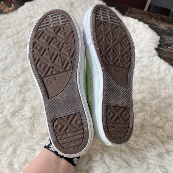 Kids mint green perforated converse. Green converse. Mint green converse kids - Picture 4 of 9